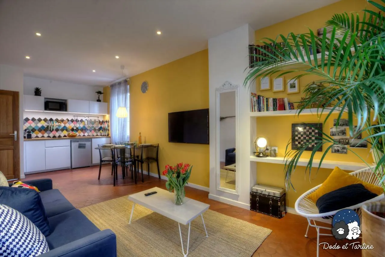 Charming 1 Bedroom Close To City Centre - Dodo Et Tartine Toulon Apartment